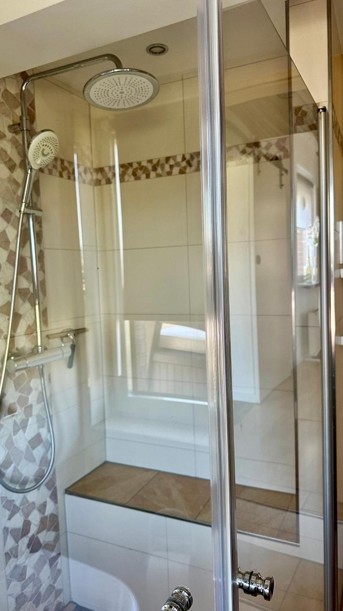 Traveller Awards 2025 - Nordeifel Fw 75 M2 Mit 50 M2 Terasse- Thermen-Badewelt, Phanasialand, Koeln, Bonn, Eifelwanderung Oder Nur Mal So Zum Entspannen Euskirchen Εξωτερικό φωτογραφία