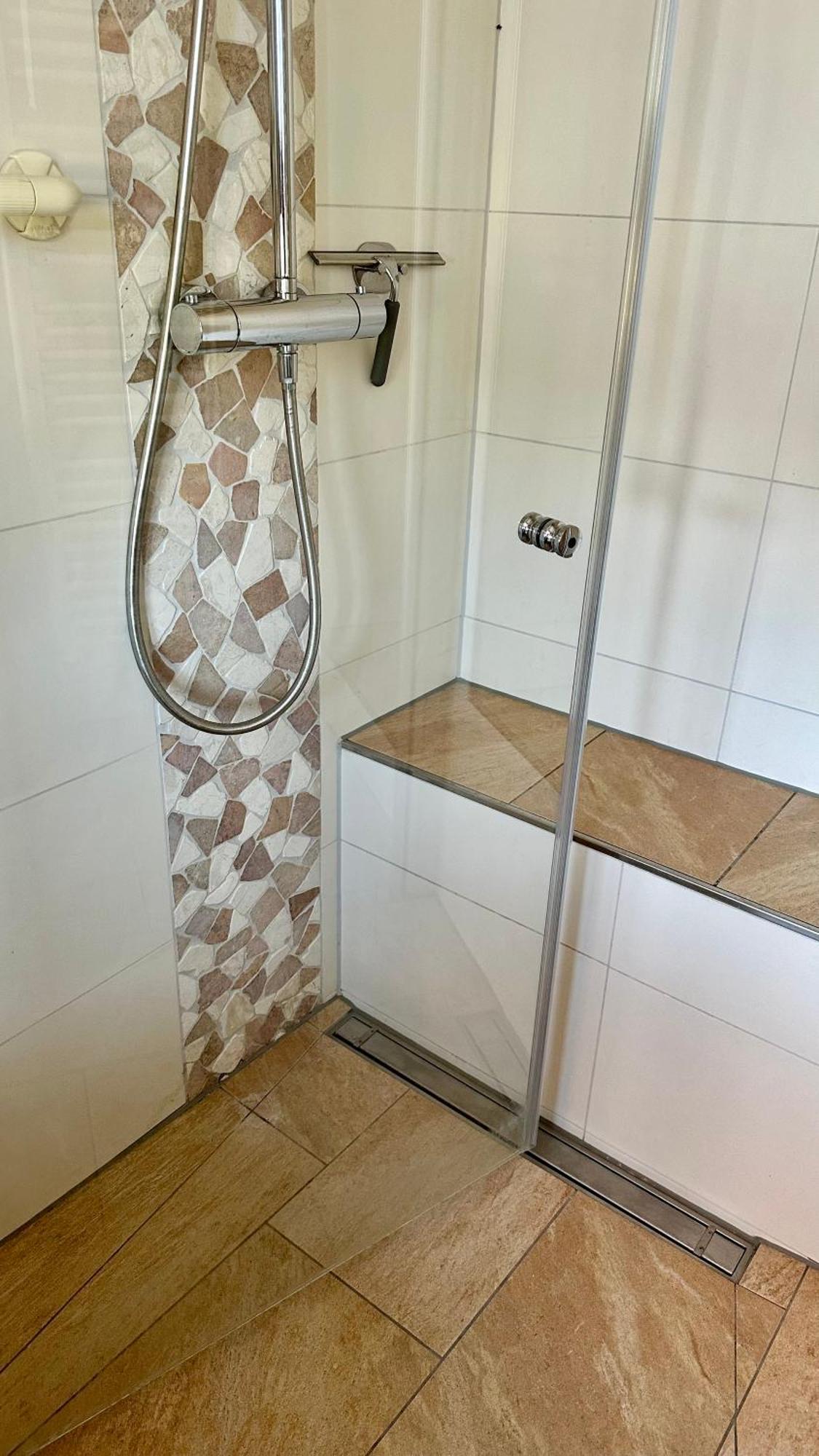 Traveller Awards 2025 - Nordeifel Fw 75 M2 Mit 50 M2 Terasse- Thermen-Badewelt, Phanasialand, Koeln, Bonn, Eifelwanderung Oder Nur Mal So Zum Entspannen Euskirchen Εξωτερικό φωτογραφία