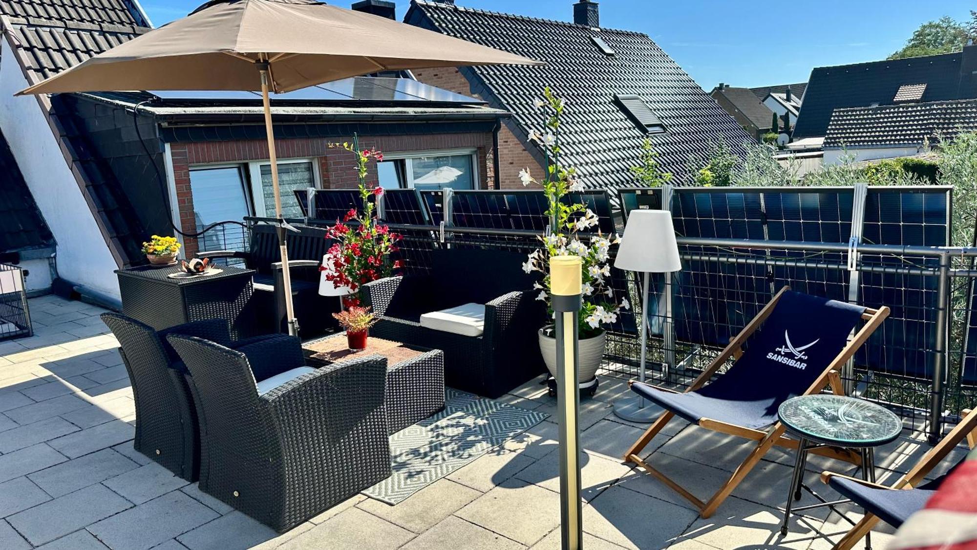 Traveller Awards 2025 - Nordeifel Fw 75 M2 Mit 50 M2 Terasse- Thermen-Badewelt, Phanasialand, Koeln, Bonn, Eifelwanderung Oder Nur Mal So Zum Entspannen Euskirchen Εξωτερικό φωτογραφία